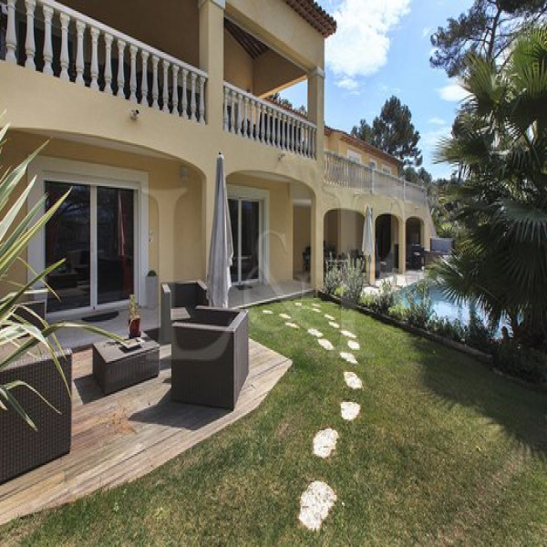 Offres de vente Villas et Propriétés Mougins 06250