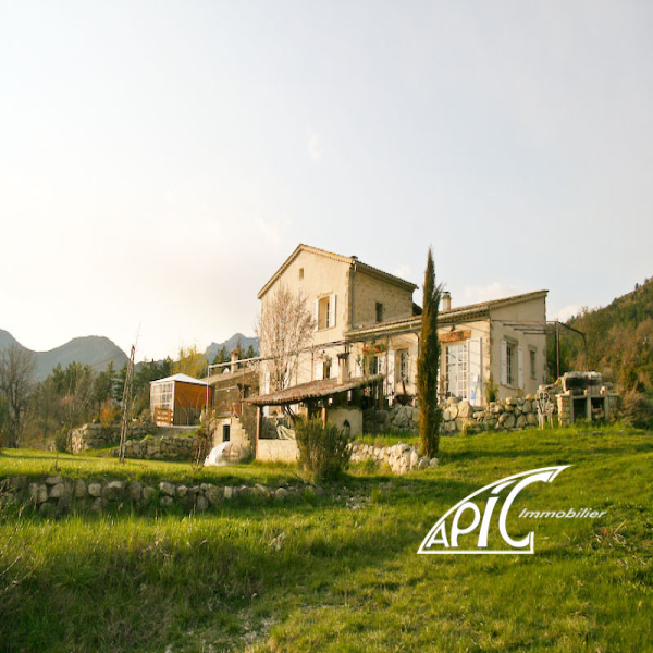 Offres de vente Villas et Propriétés Castellane 04120