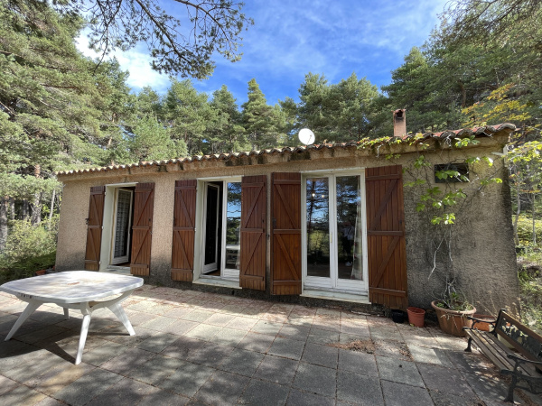 Offres de vente Villas et Propriétés La Bastide 83840